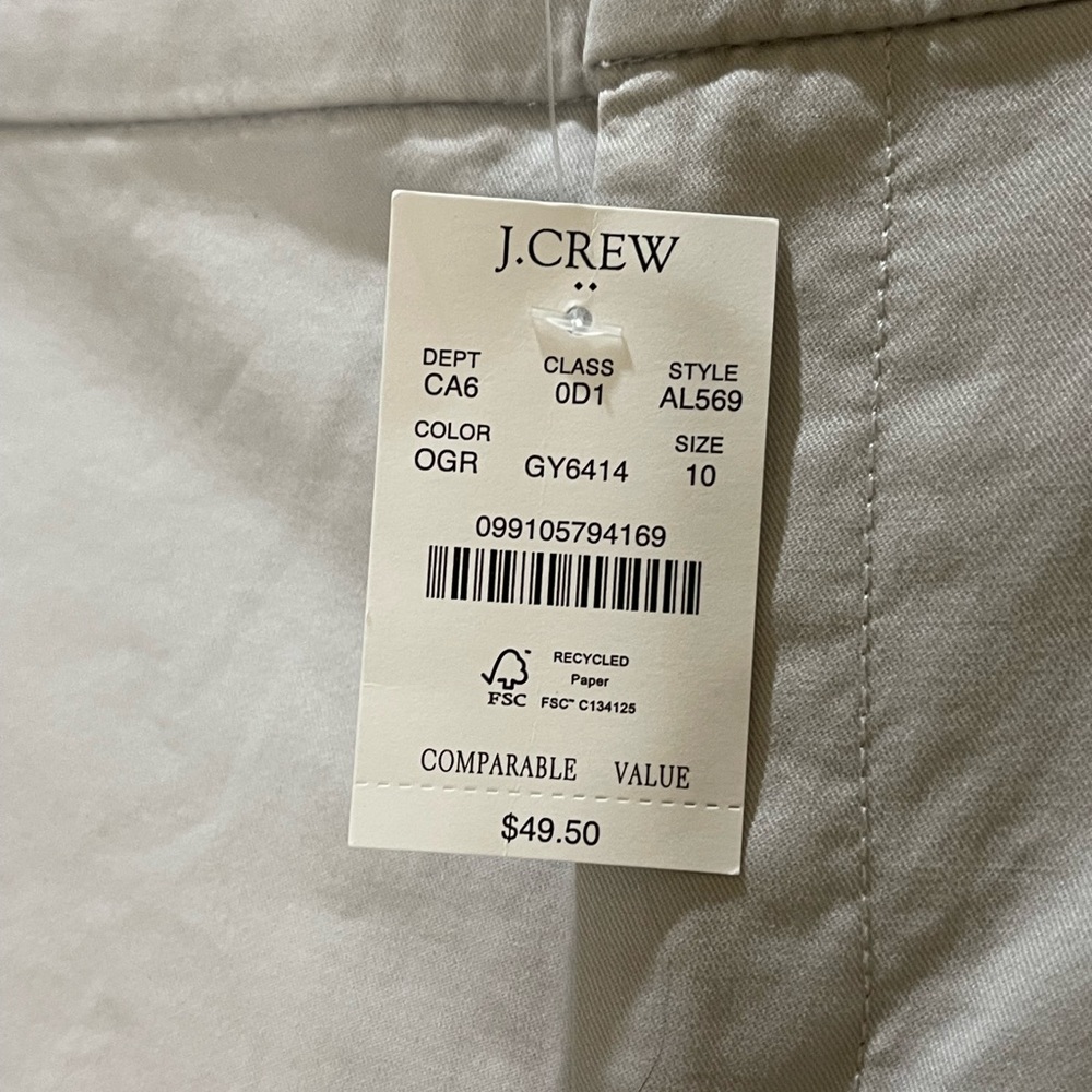 J. Crew Women's Khaki Bermuda Shorts NWT Size 10 - Picture 3 of 7